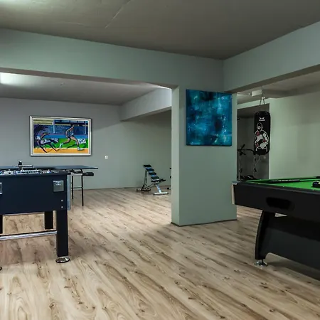 Matko - Family Destination Villa