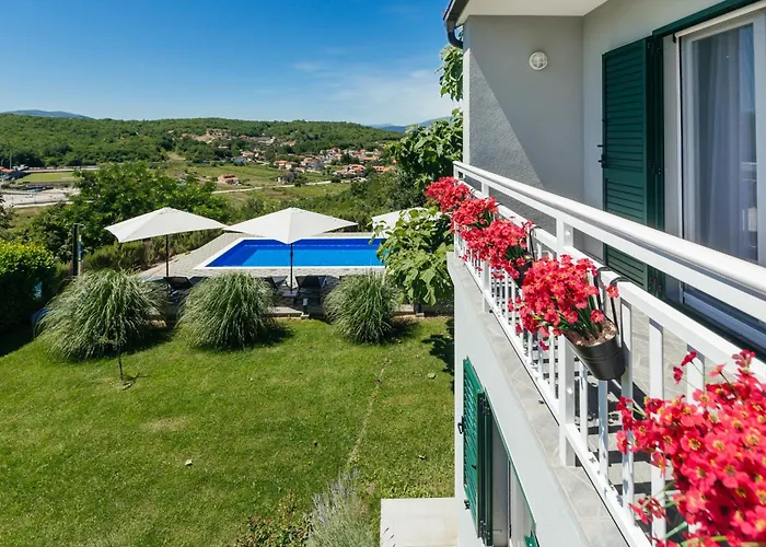 Matko - Family Destination Villa Zmijavci